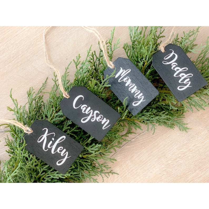 4 pack of black and white wooden gift tags.